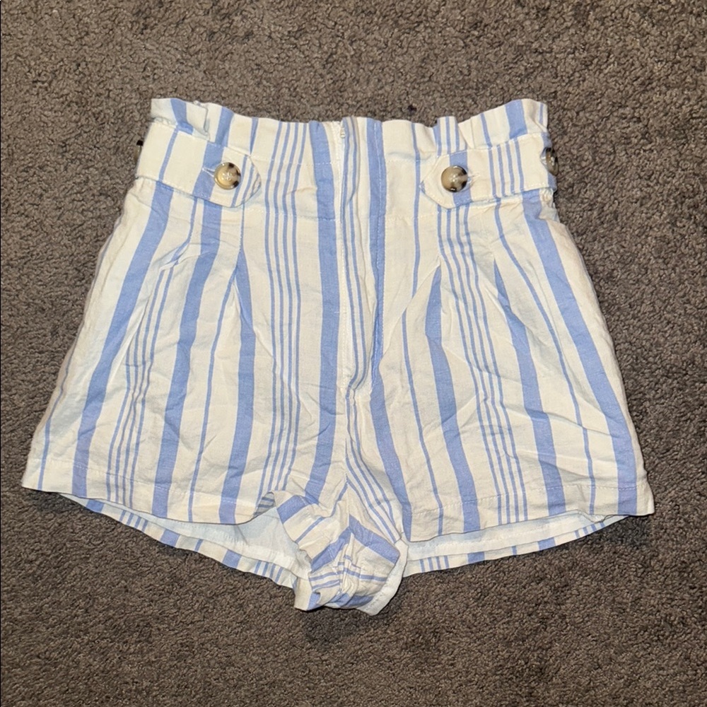 2 for $12 🎉 Forever 21 Striped Blue and White XS Shorts